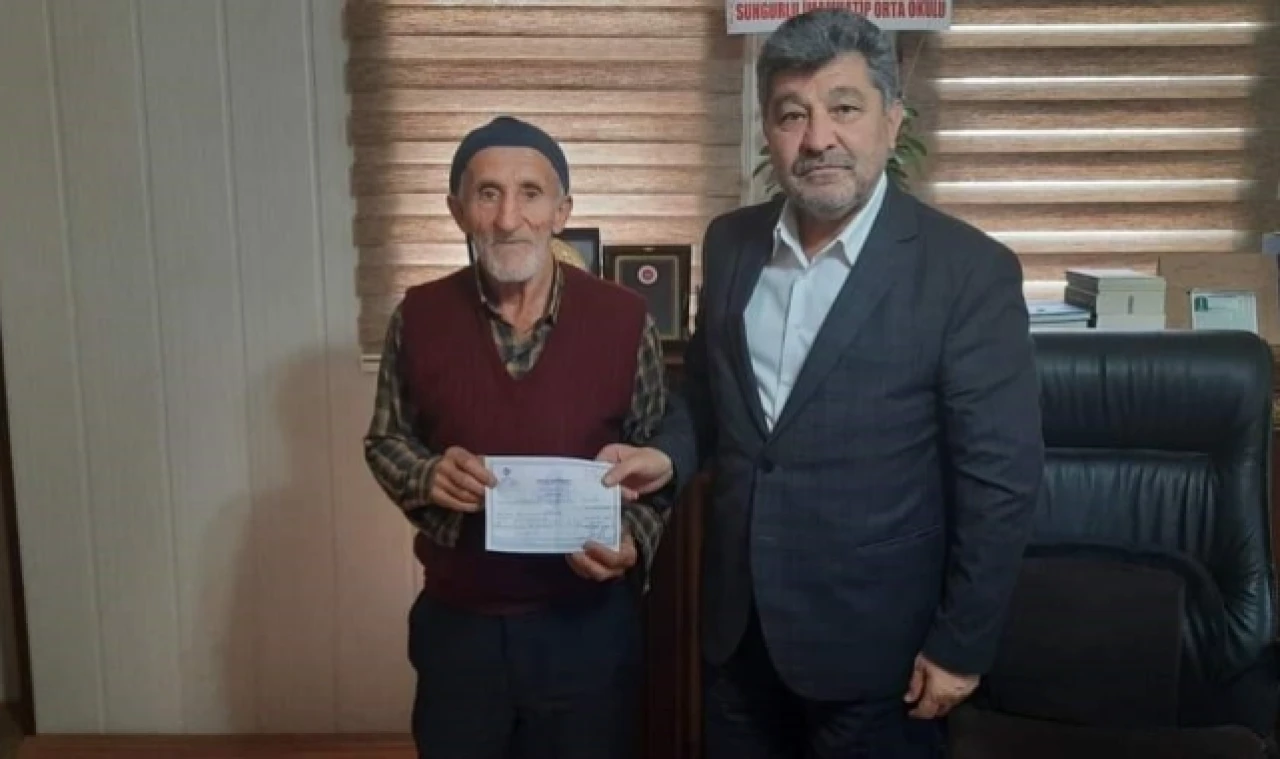Umre için biriktirdiği parayı Afrika'daki ihtiyaç sahiplerine bağışladı