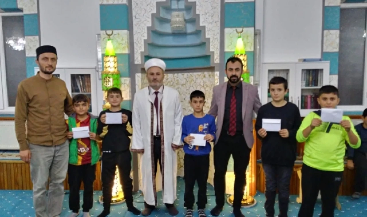 ''Namaz Buluşmaları'' Devam Ediyor