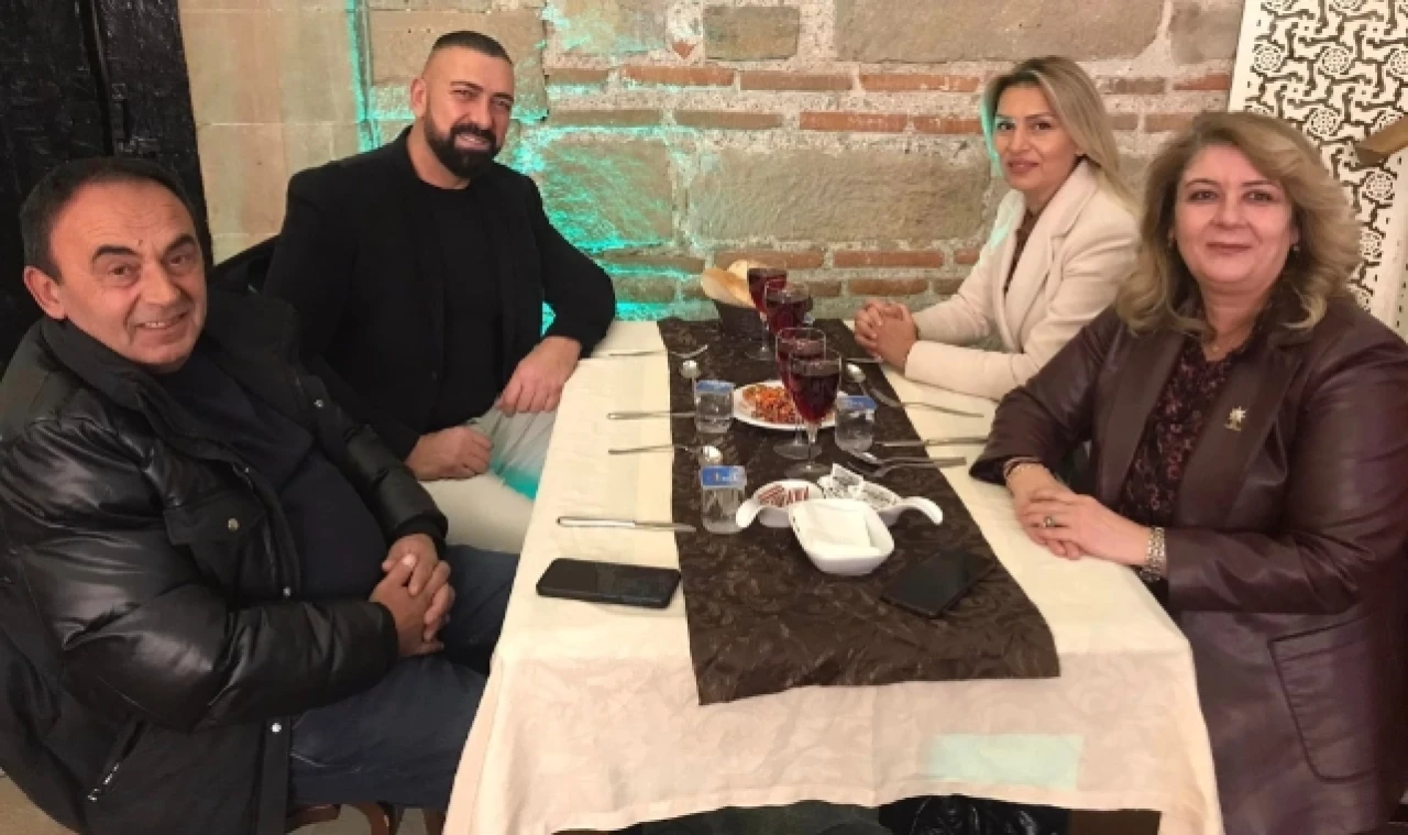 AK Partililer birlik ve beraberlik yemeğinde bir araya geldi
