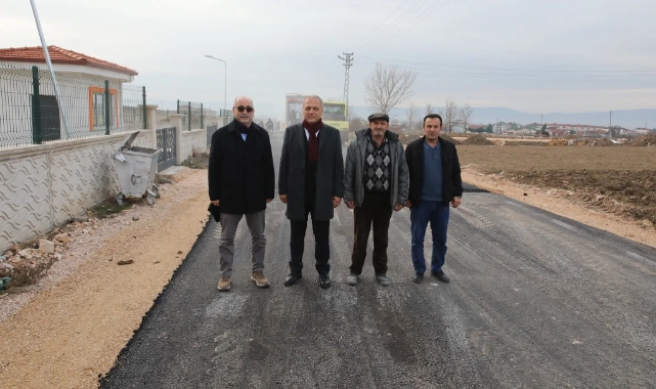 Başkan Üçok, 2023 yılında 50 km sıcak asfalt dökmüş durumdayız