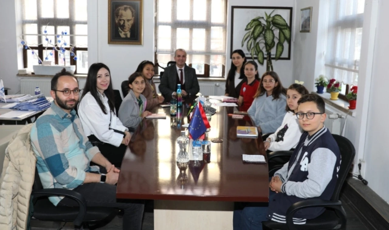 Bilsem öğrencileri Karbon Ayak İzi Projesi’ni sordu