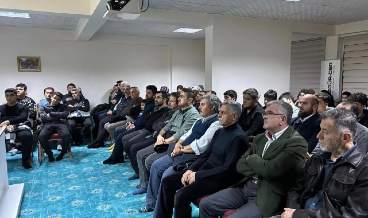 ​​​​​​​“Gazze Avazı Geçmişten Günümüze Filistin Davası” Konulu Seminer Verildi