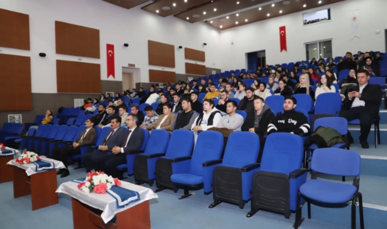 Kosgeb'in Genç Girişimcilere ve İstihdama Yönelik Destekleri Konulu Etkinlik