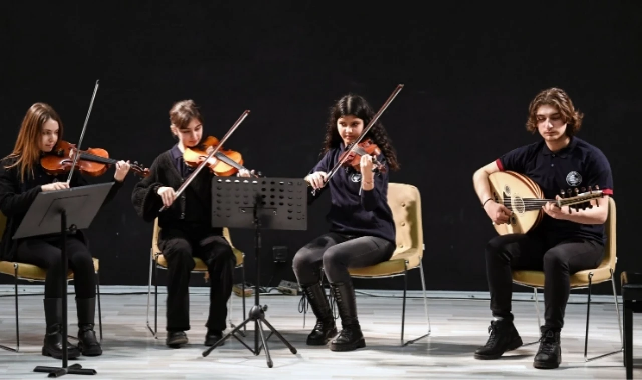 Lise Öğrencilerine sanat eğitimi dersi müfredata eklendi