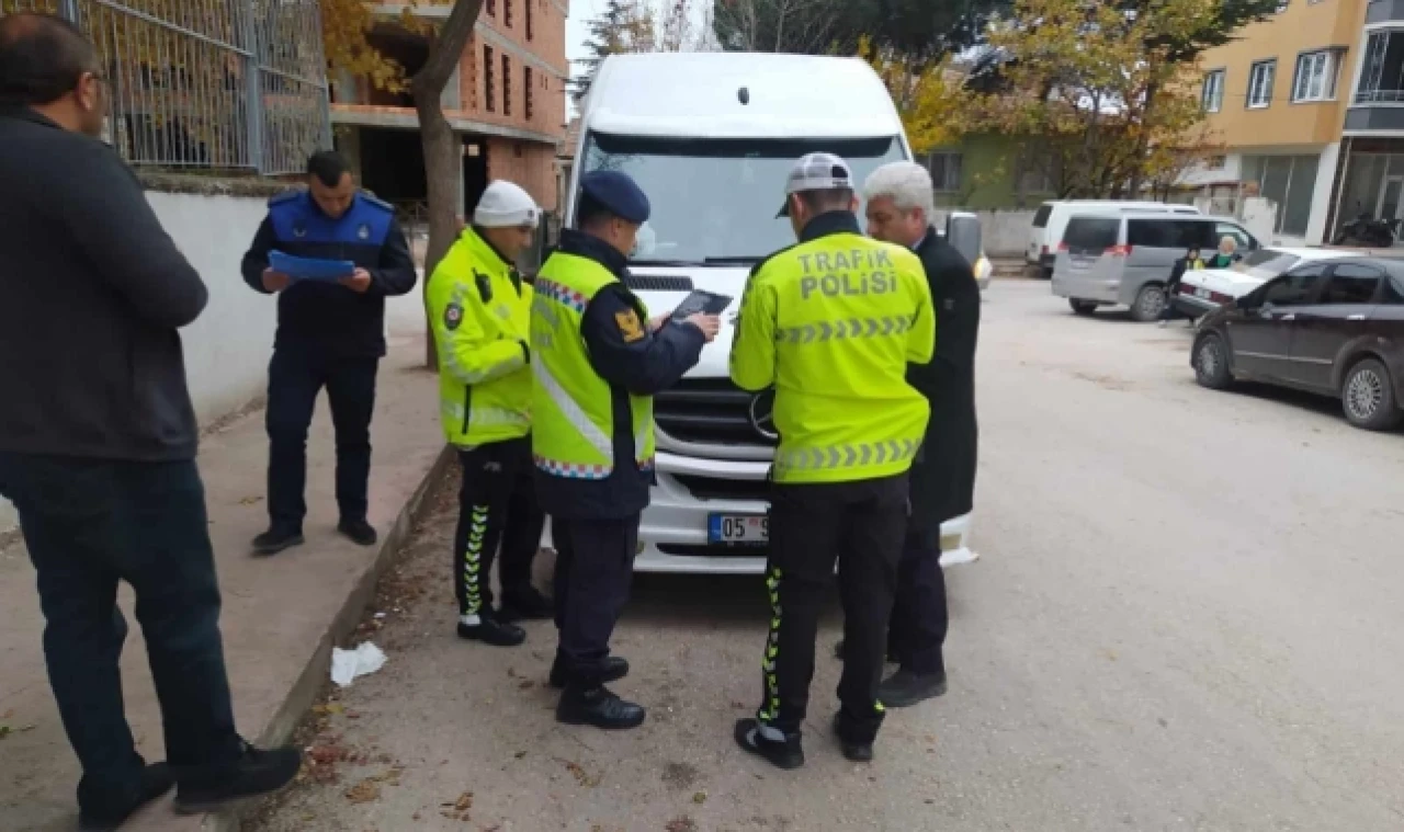 Merzifon'da 10 Okul Servisi Denetlendi
