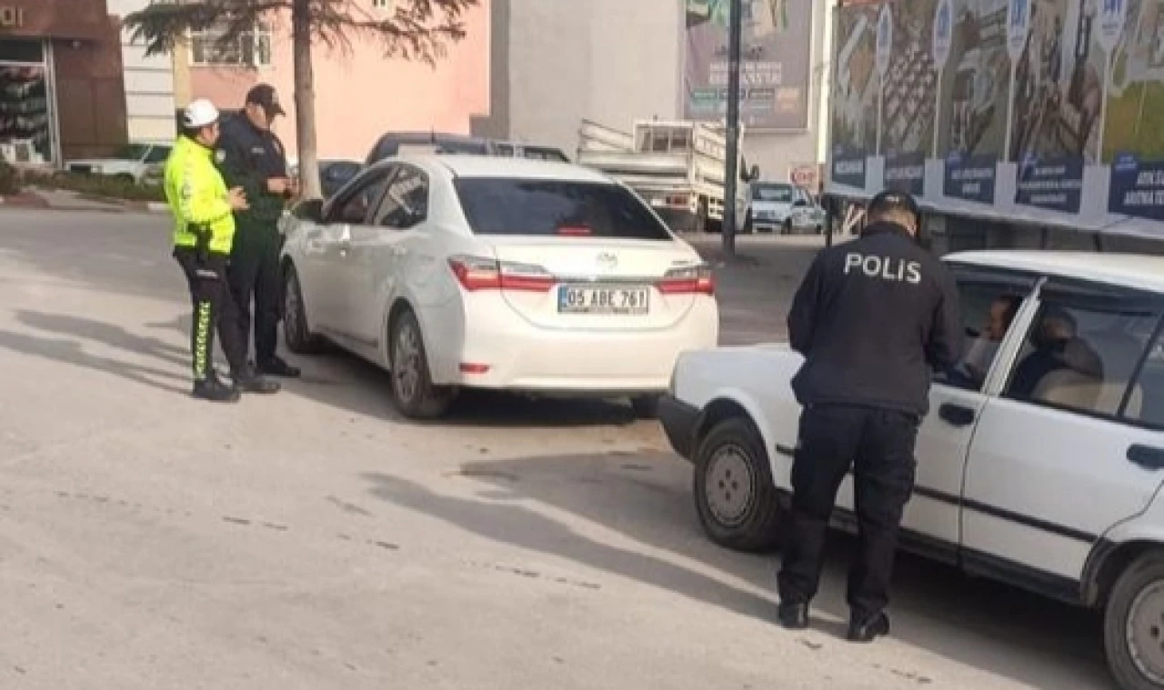 Merzifon Emniyeti Huzur Uygulamalarına Devam Ediyor