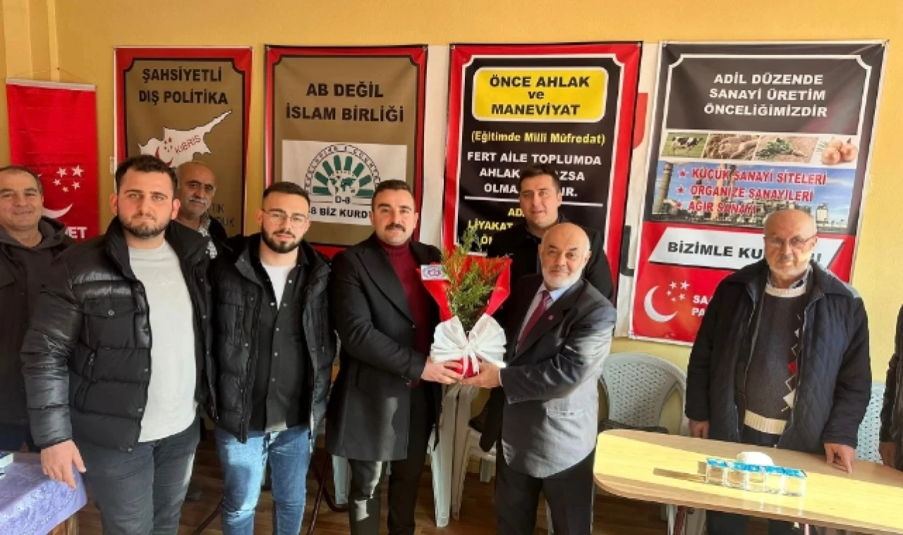 Merzifon Gençleri, Saadet Partisini Ziyaret Etti.