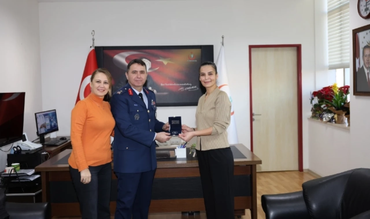Mete Paşa’dan hayırlı olsun ziyareti