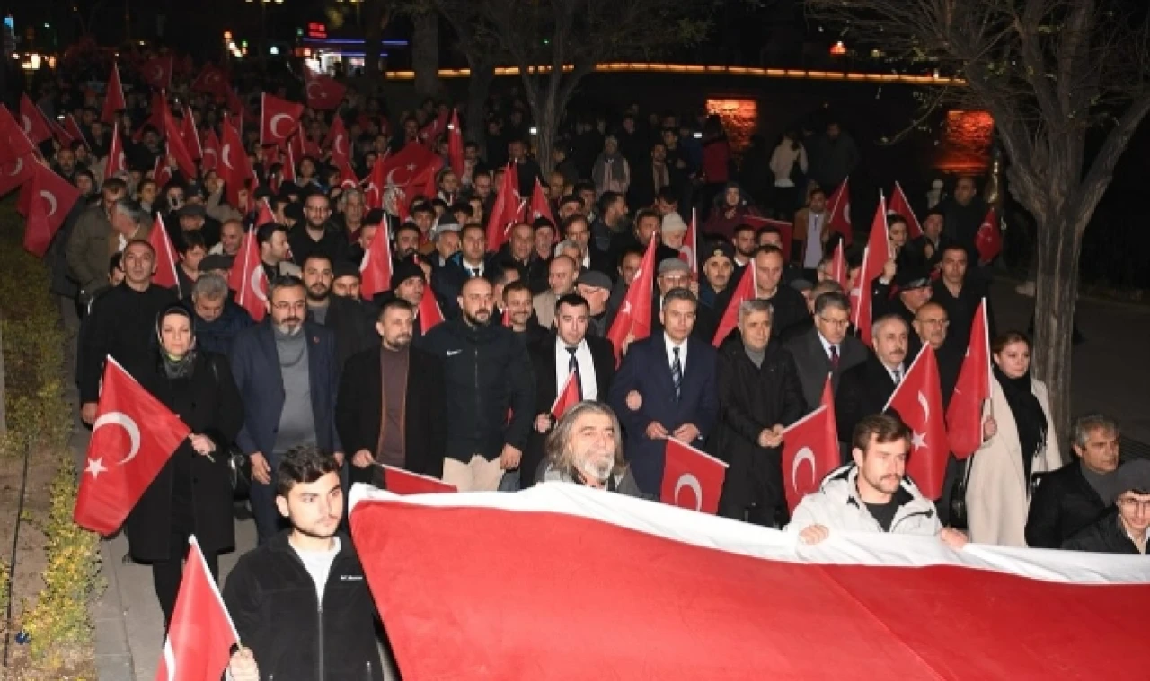 MHP ve Ülkü Ocaklarından “Şehide saygı, Teröre Lanet”