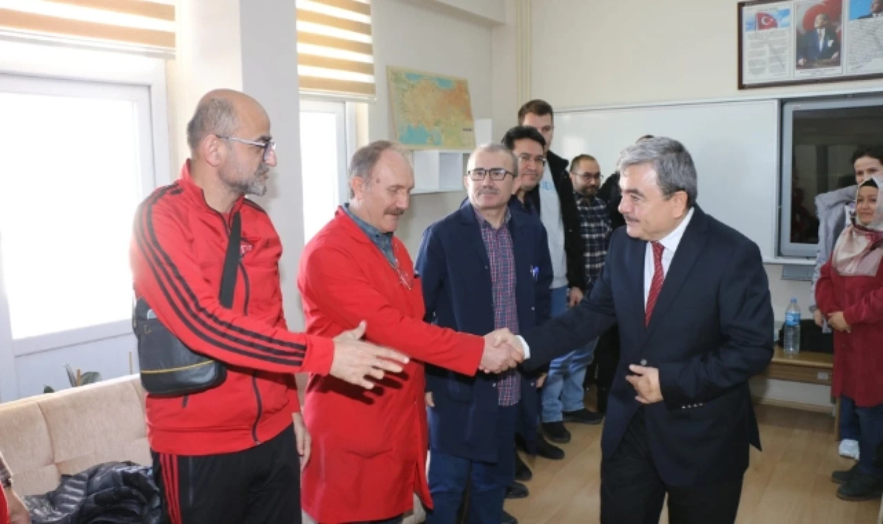 Müdür Türkmen öğretmenlerle bir araya geldi