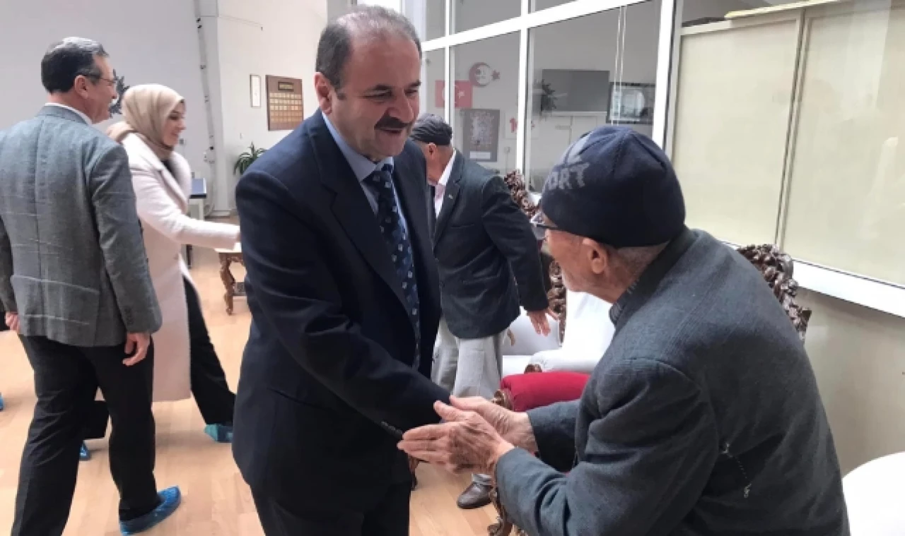 Şahinoğlu Ziyaretlerini Sürdürüyor