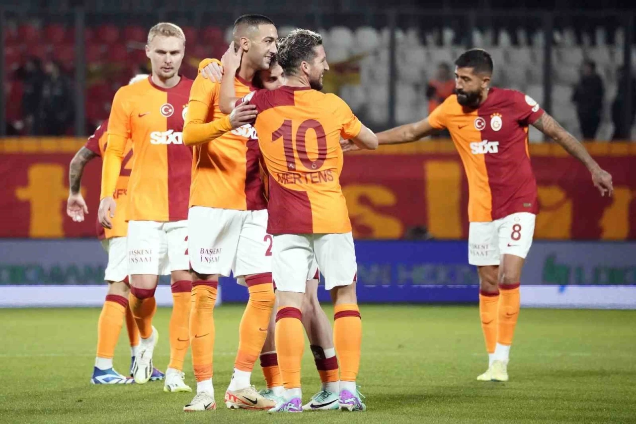 Trendyol Süper Lig: Pendikspor: 0 - Galatasaray: 2