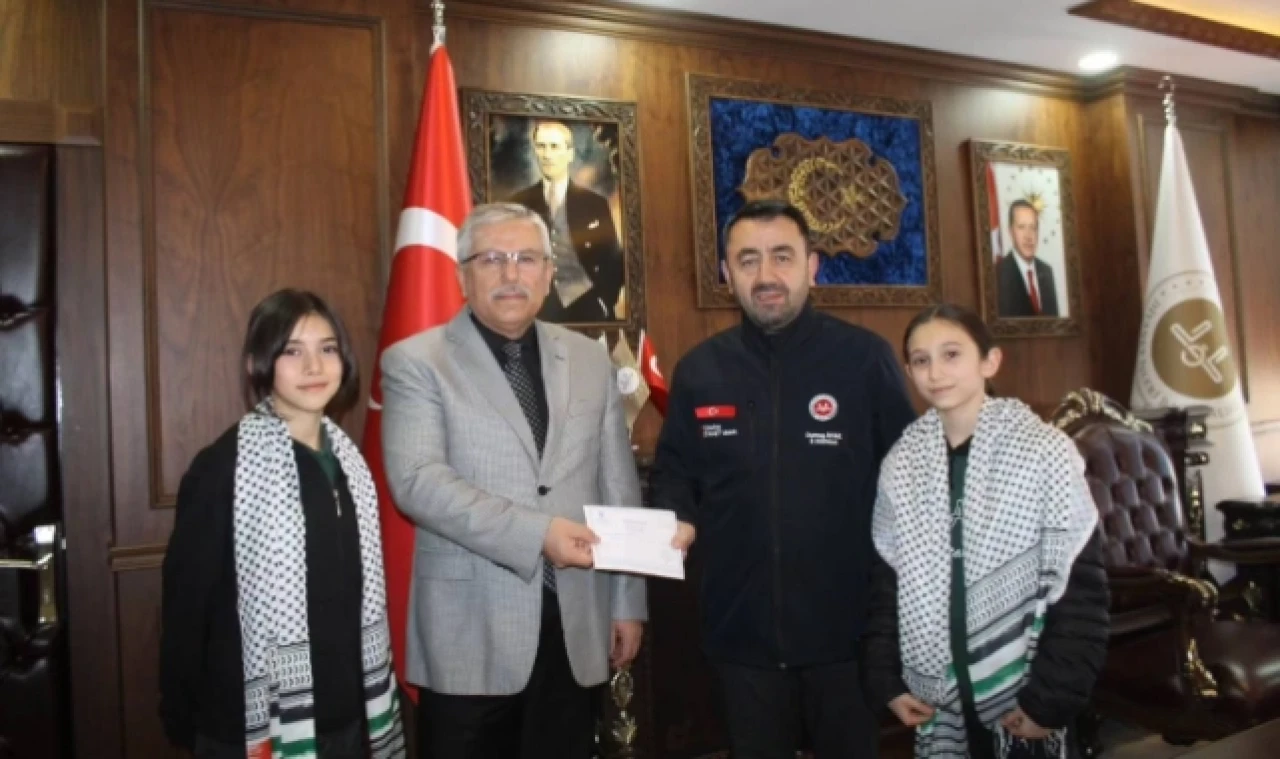 Ziyaret İlköğretim Okulundan Filistin İçin Anlamlı Bağış