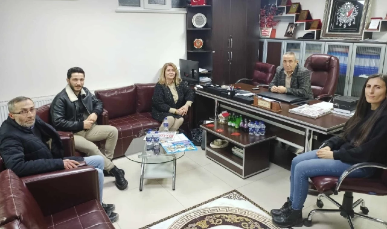 AK Kadınlar, Basın Mensuplarını Unutmadı