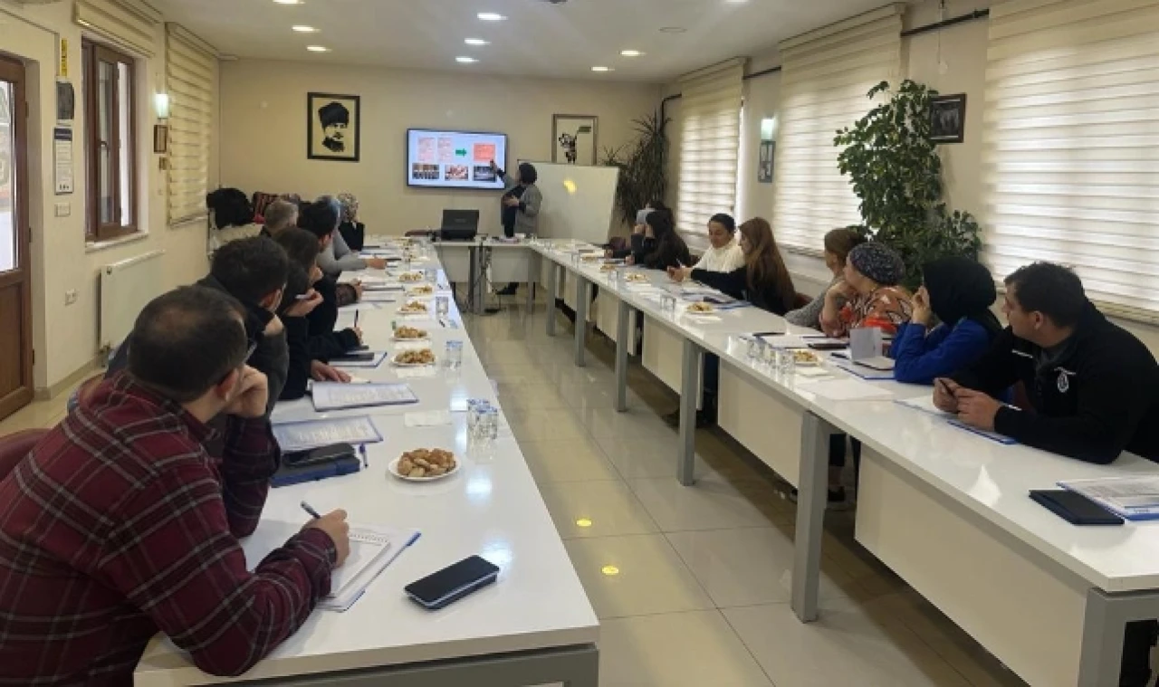 Amasya'da Bilgilendirme Eğitimi Düzenlendi