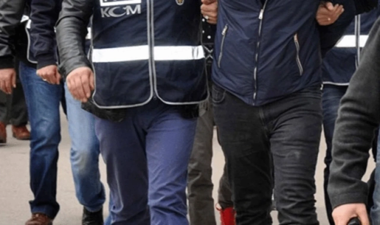 Aranan 4 şahıs daha yakalandı
