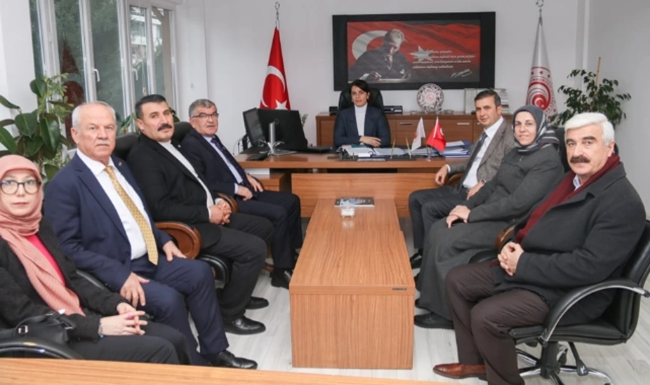 Başkan Adayı Uyanık Mahalle Temsilcileriyle Bir Araya Geldi