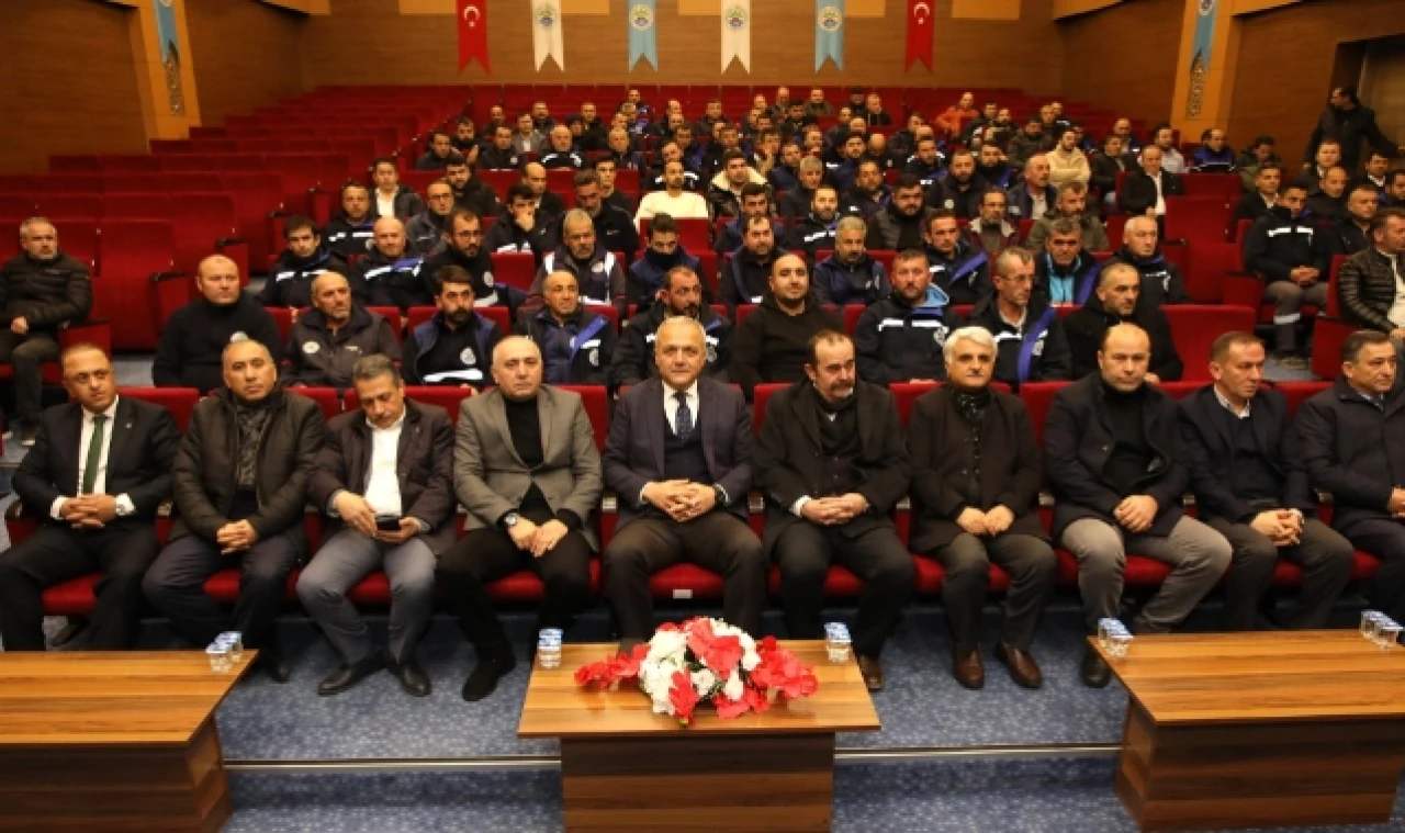 Başkan Üçok; "En Yüksek Ücreti Veren Belediye Biziz"