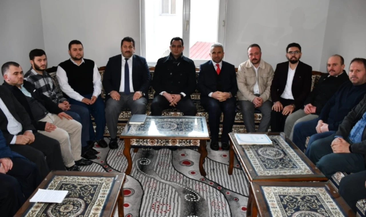 Büyükkaymakcı “Gençlere yönelik her türlü aktivitede desteğe hazır”