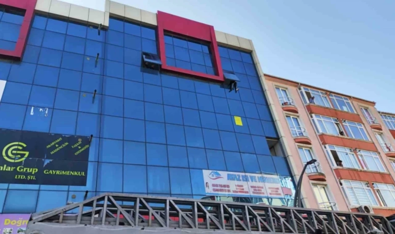Evlenme vaadiyle dolandırılan adam intihara kalkıştı