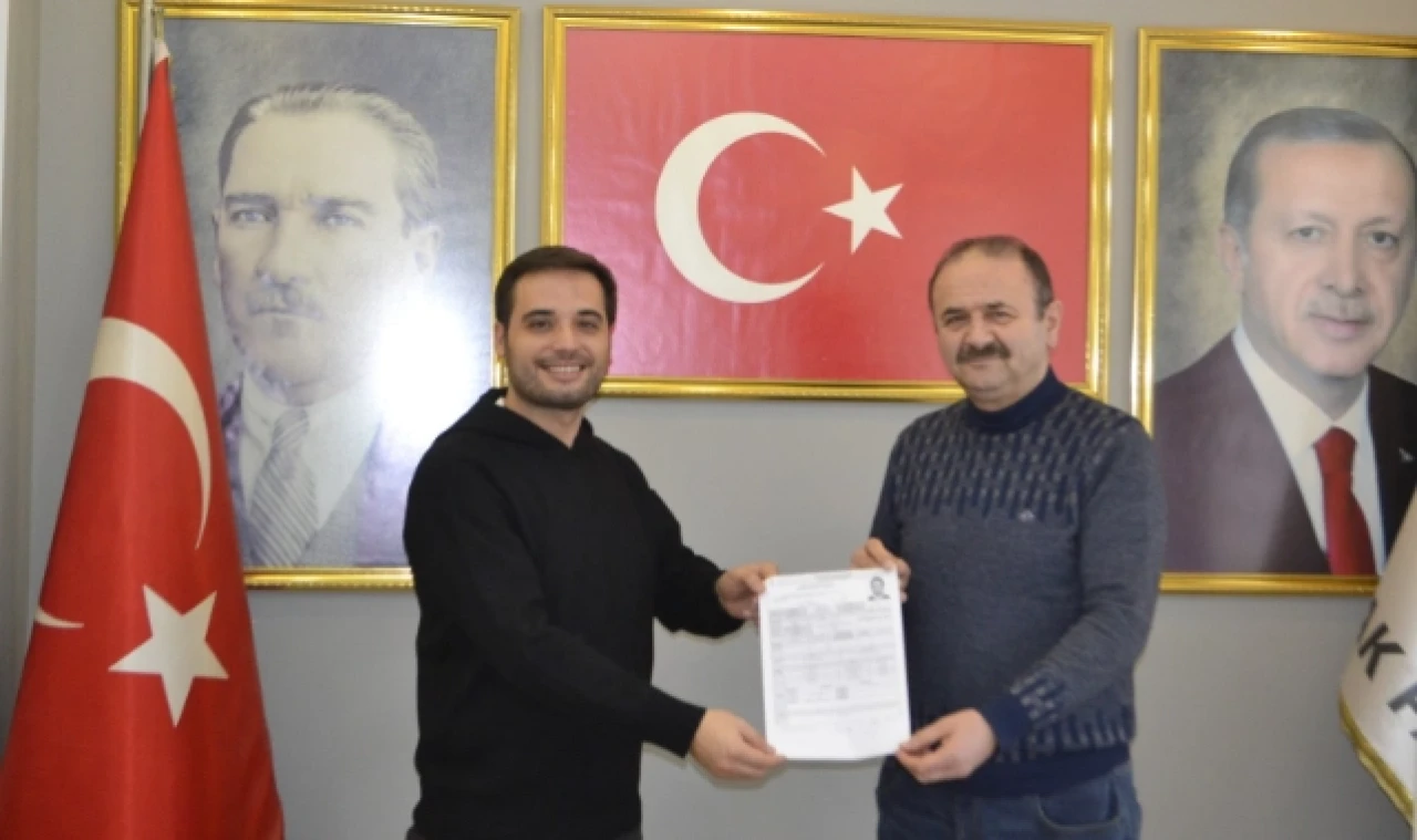 Hançerli ve Bayraktar Meclis Üyeliği için başvuruda bulundu