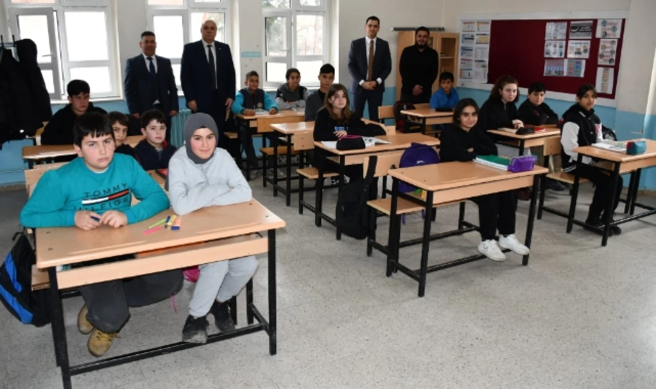 Kaymakam Büyükkaymakcı öğrencilerle bir araya geldi