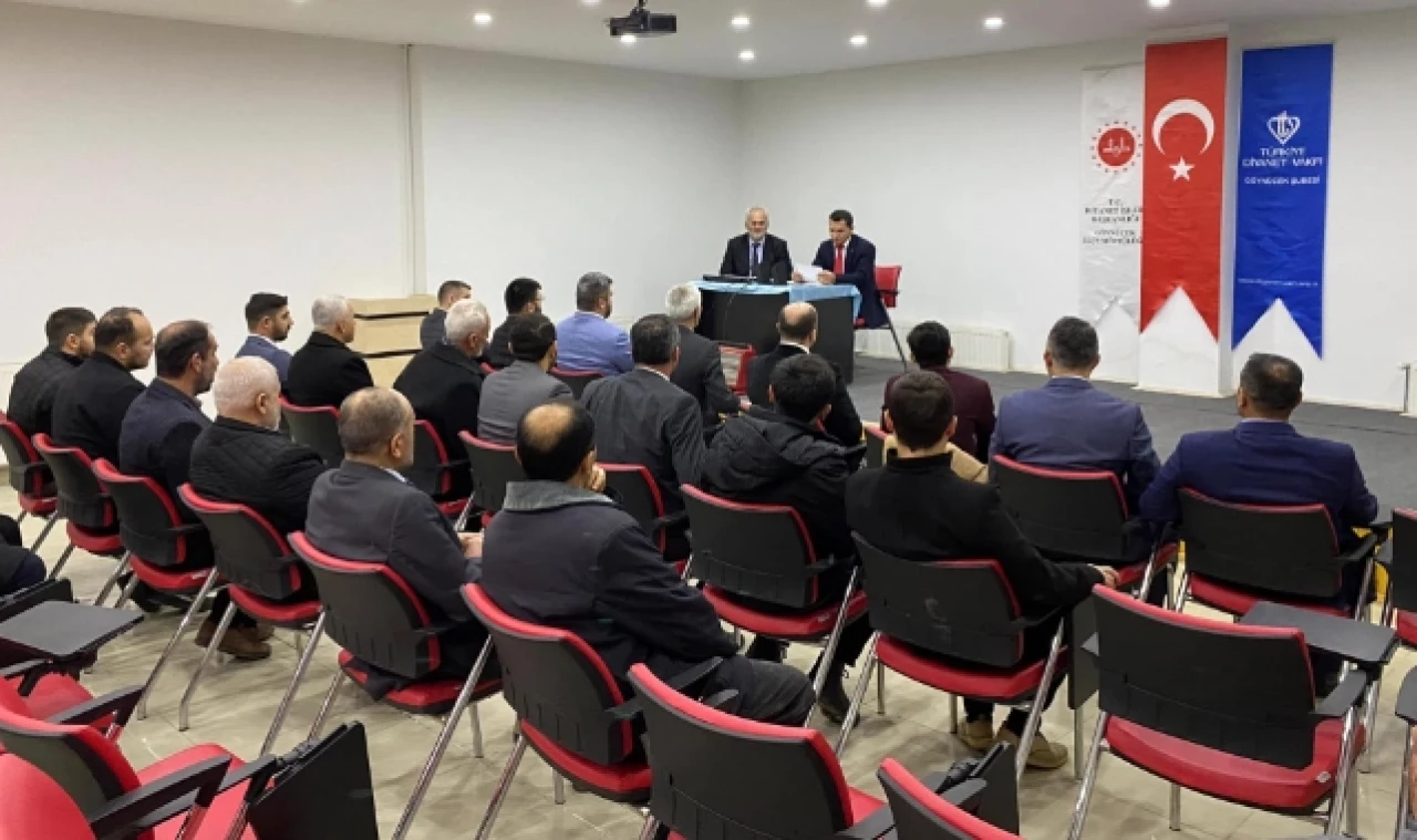 Kaymakam Kartal, Din Görevlileriyle Bir Araya Geldi
