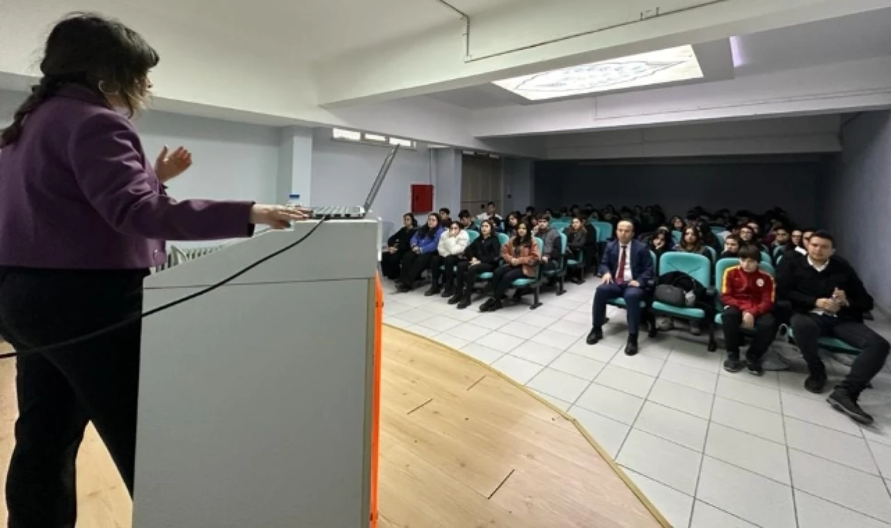Merzifon’da Tecrübe Paylaşımı Söyleşileri