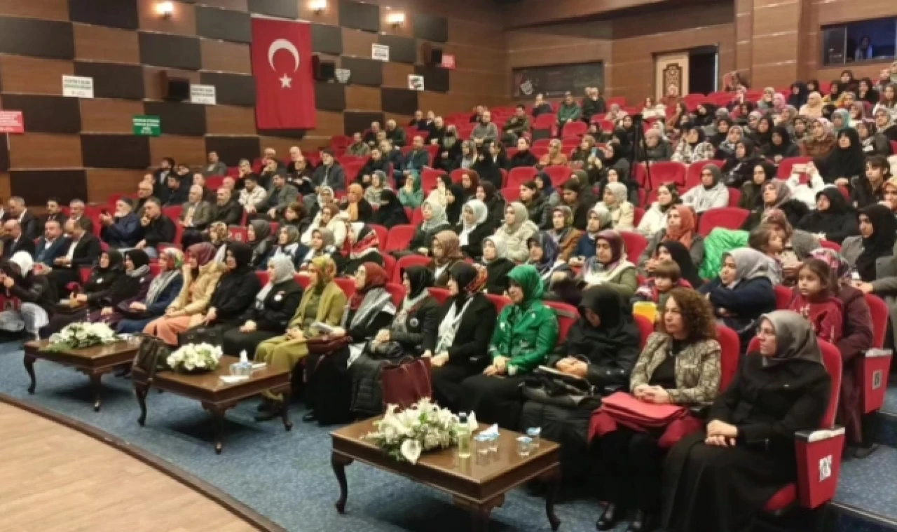 "Nehirden Denize Özgür Filistin" Konulu Konferans