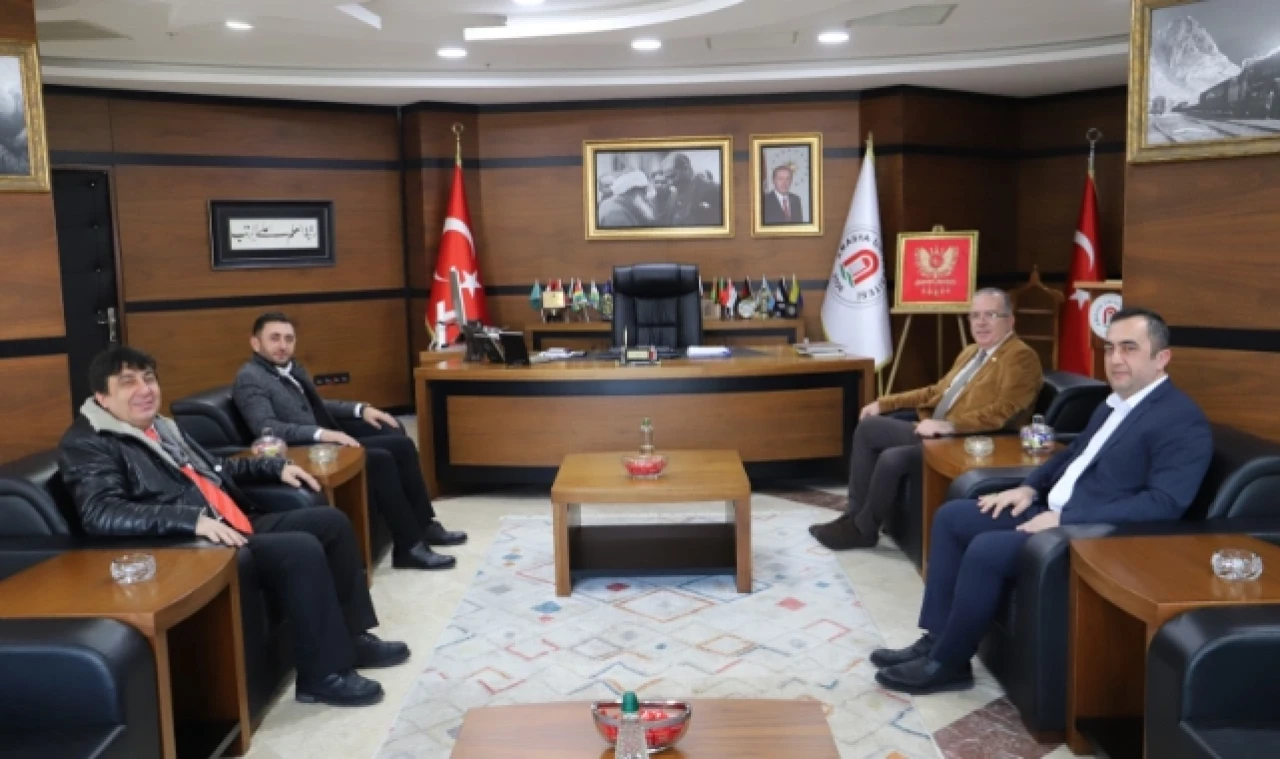 Rektör Turabi, Davulcu’yu Ağırladı