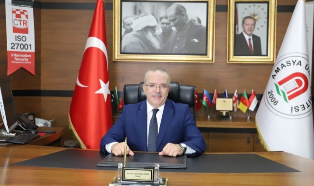 Rektör Turabi, Üniversite Çalışmalarını Değerlendirdi
