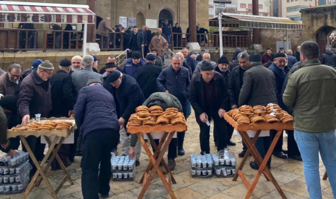 Simit Sepeti’ne büyük ilgi
