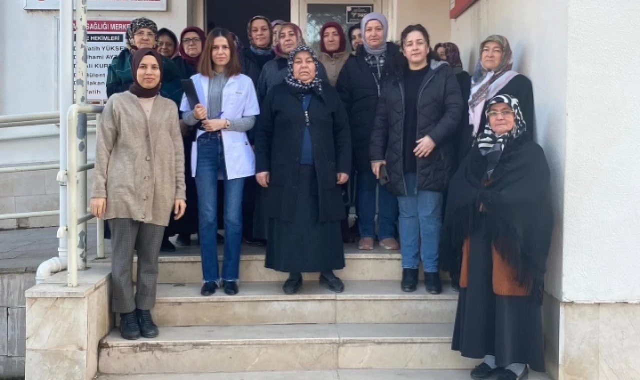 Taşova’da Kadınlara Serviks Kanseri Anlatıldı