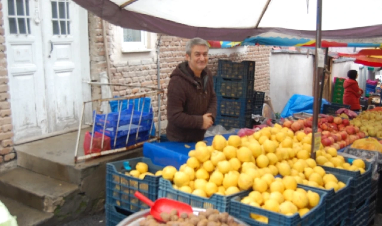 Vatandaşın tercihi yine pazaryeri oldu