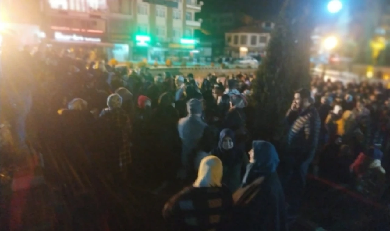 80 Umreci Kutsal Topraklara Yolcu Edildi