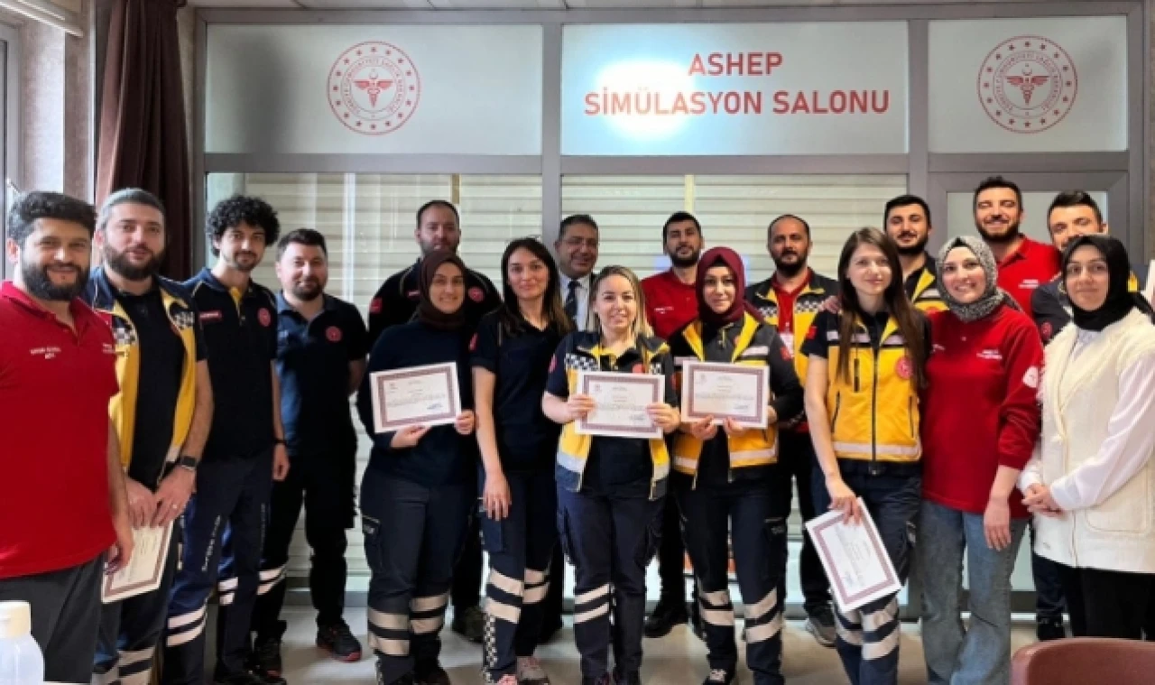 Amasya’da Sağlık Çalışanlarına TİLYAD Eğitimi Verildi