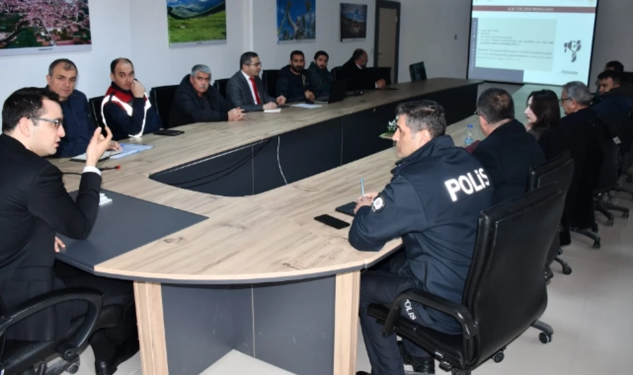 Gümüşhacıköy'de Seçim Güvenliği Toplantısı Yapıldı