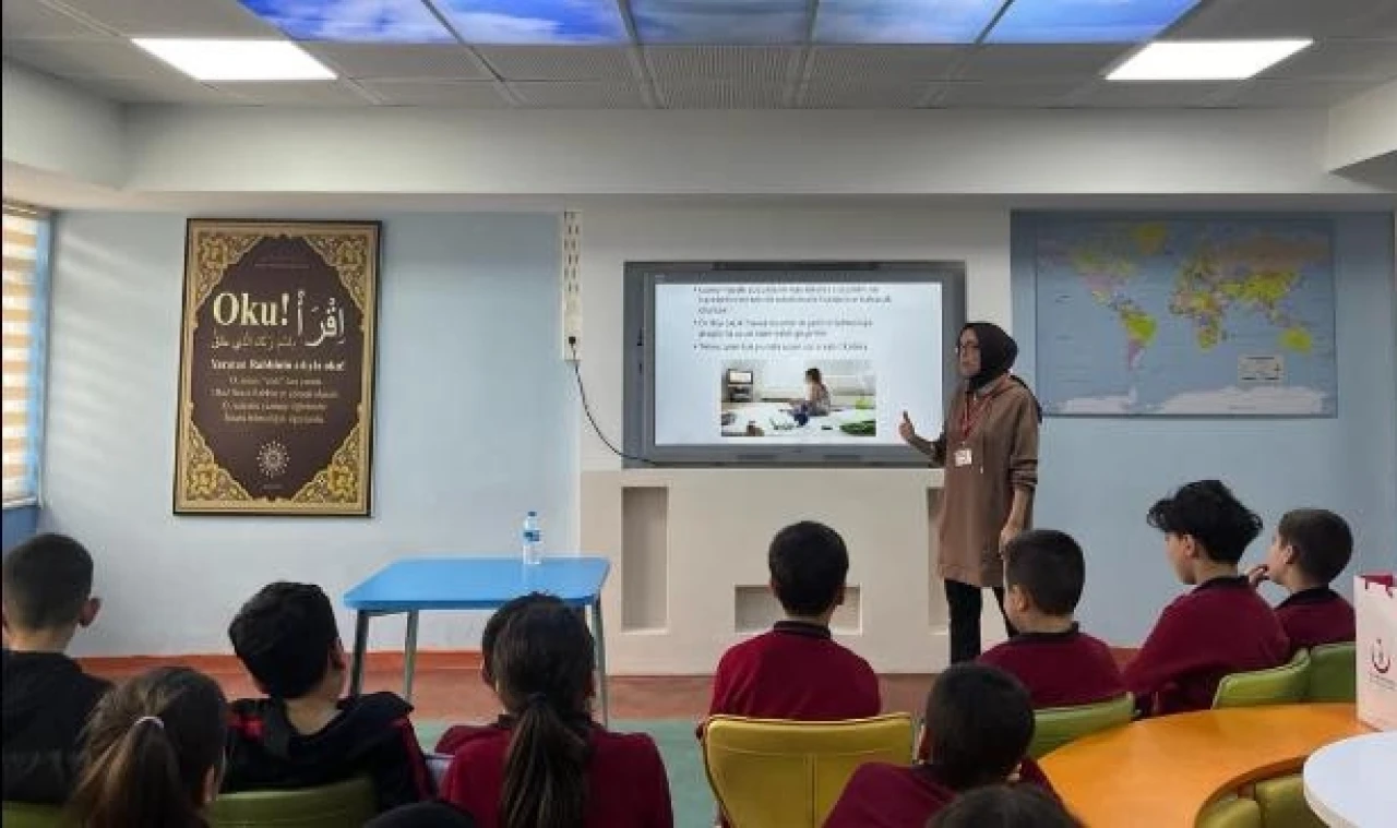 İl Sağlık Müdürlüğü Eğitimlere Devam Ediyor
