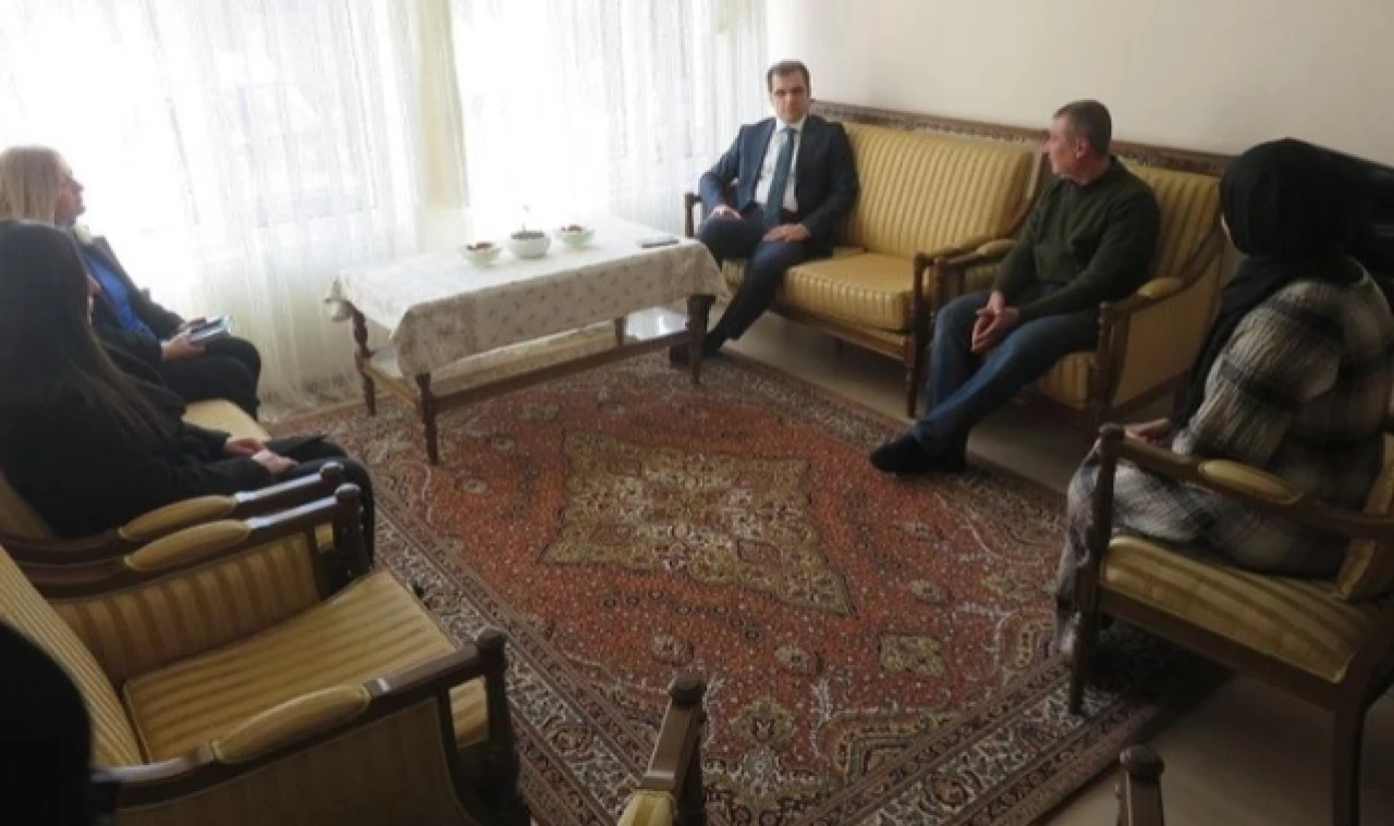 Kaymakam Güldoğan'dan Depremzede Ailelere Ziyaret