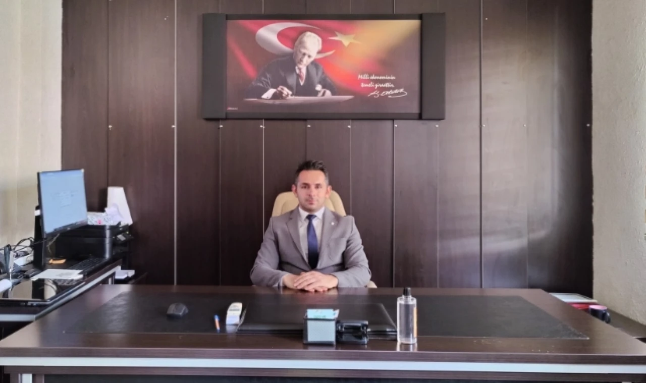Müdür Çelik, Göreve Başladı