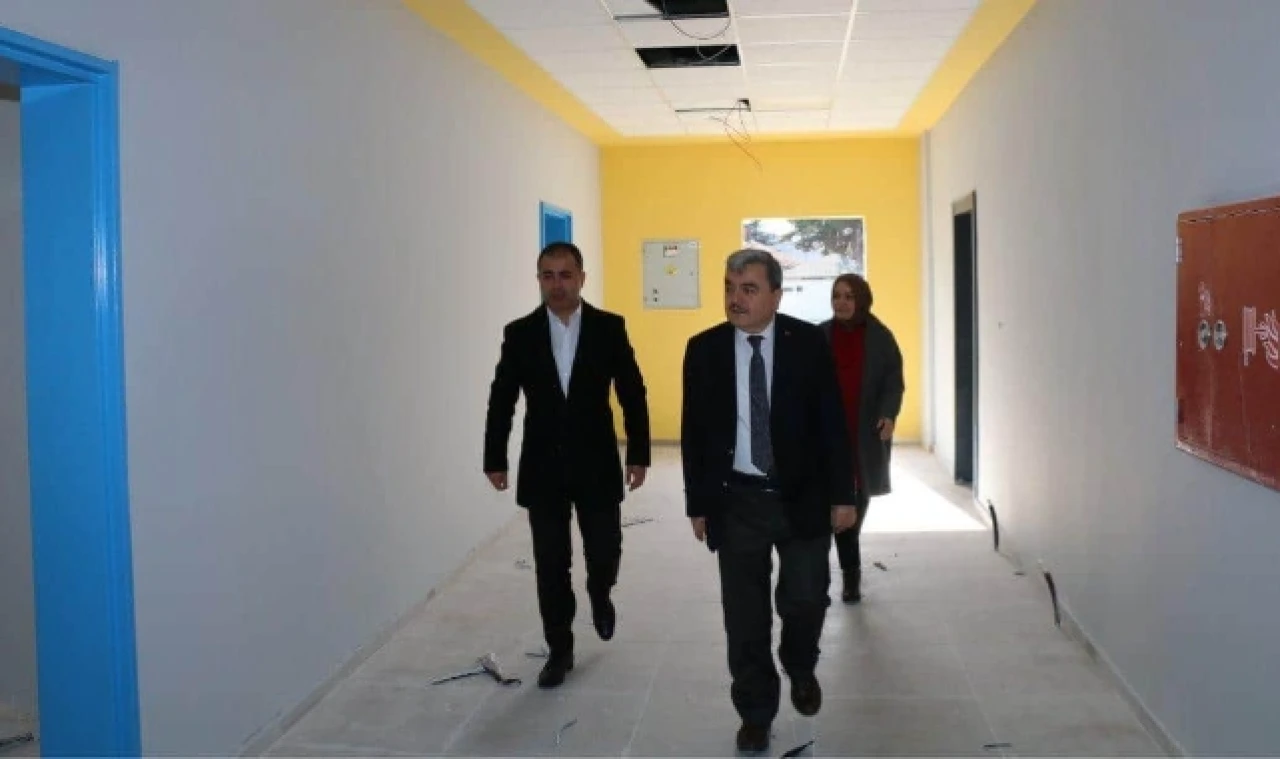 Müdür Türkmen Anaokulu İnşaatında İncelemelerde Bulundu