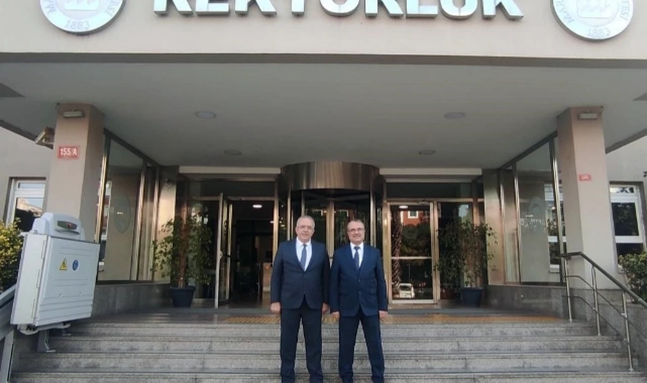 Rektör Turabi, Rektör Kurt İle Bir Araya Geldi