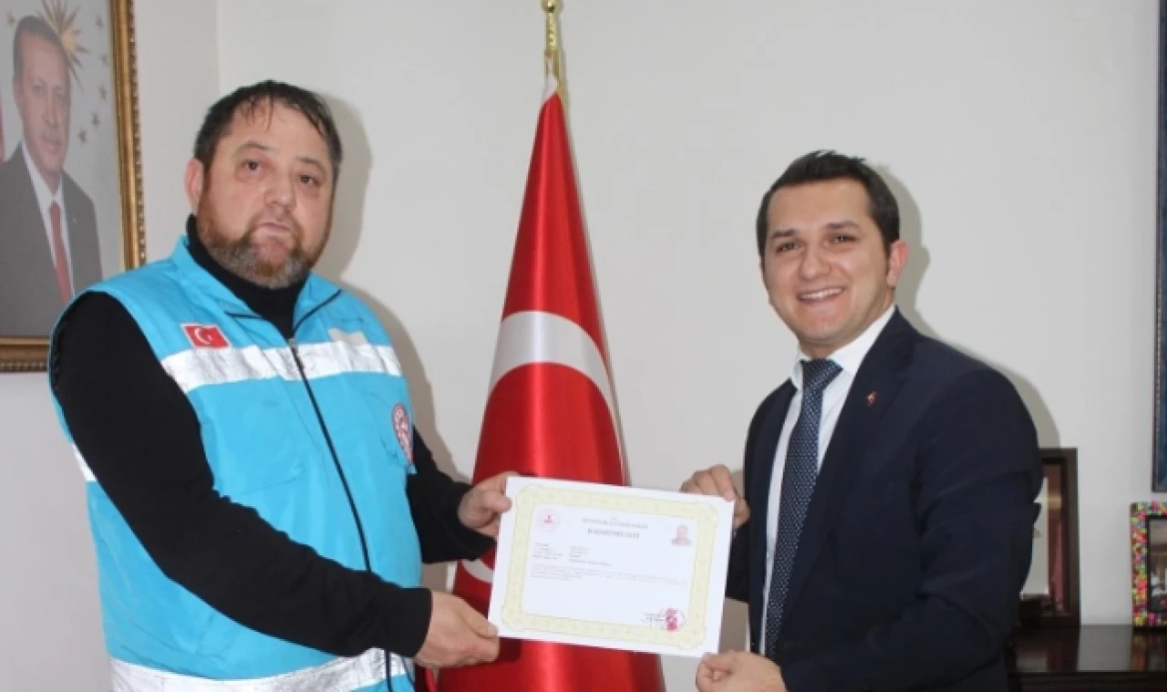 Sağlık Personeli "Başarı Belgesi" İle Ödüllendirildi