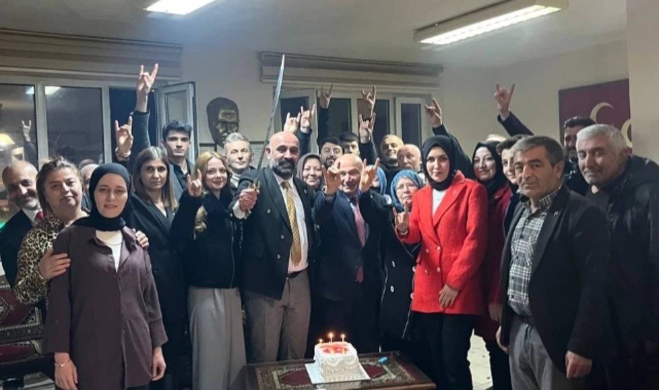 Saka: ‘MHP Siyasi Bir Parti Olmanın Çok Ötesinde’