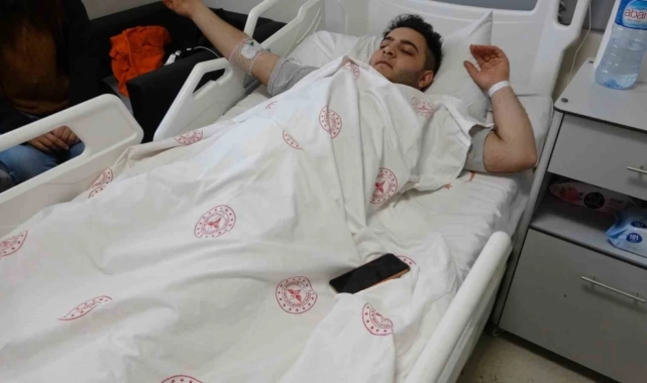 Sancaktepe'de kokoreççi kurşunlandı, 3 kişi yaralandı