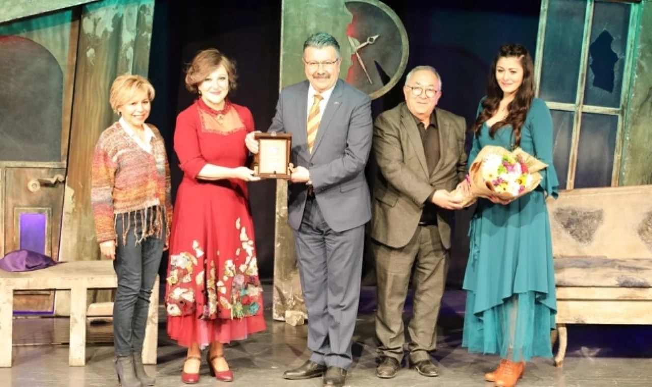 “Tatavlada Son Dans” Merzifon’da Sahnelendi