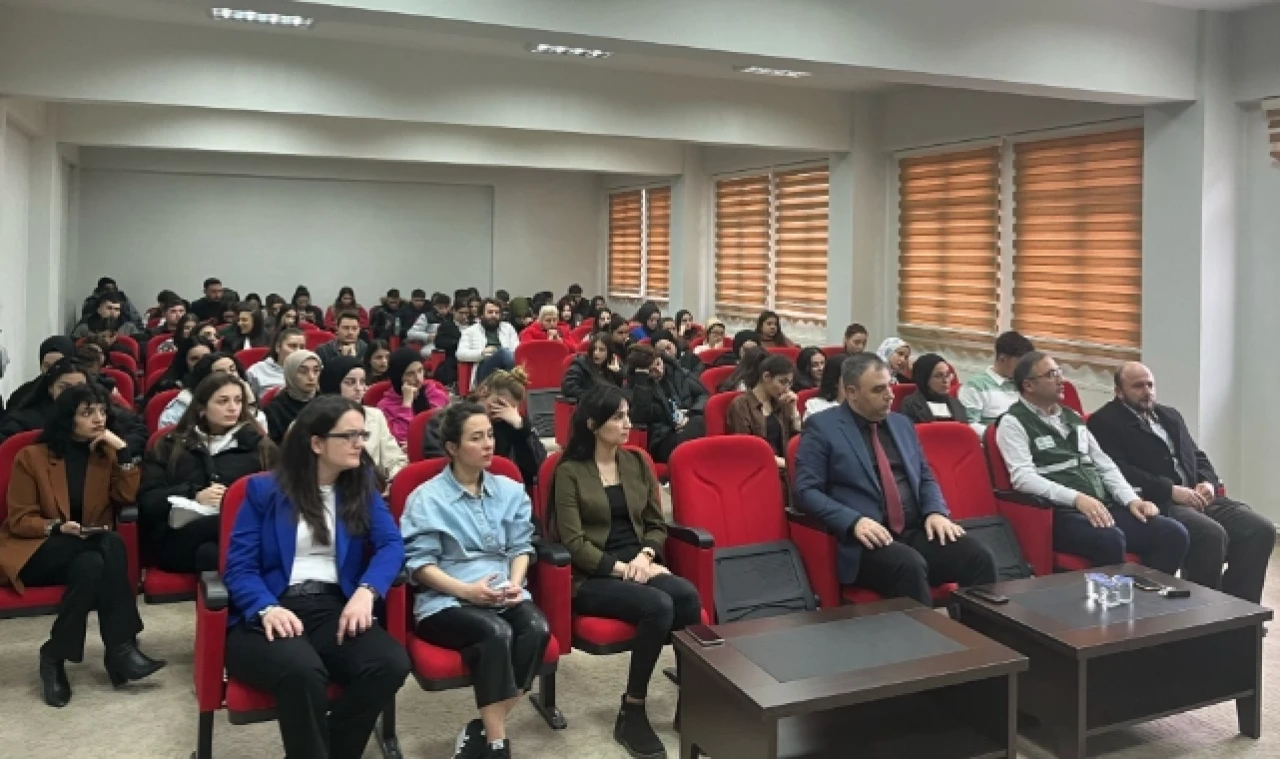 “Bağımlılık Salgınında Sağlıklı Kalabilmek” Konulu Söyleşi Düzenlendi