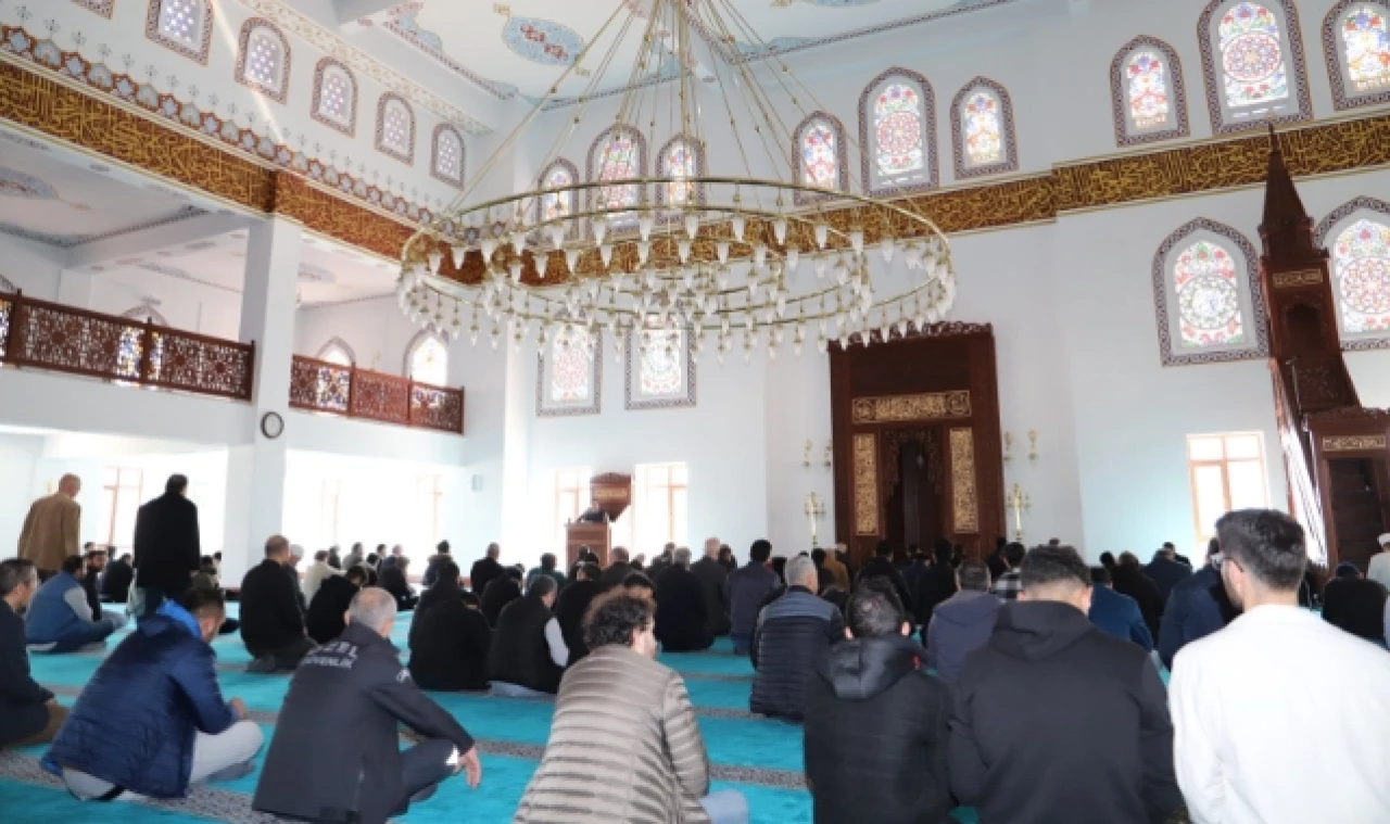 Dr. Öğr. Üyesi Mustafa Özgür, Akademik Vaaz Verdi