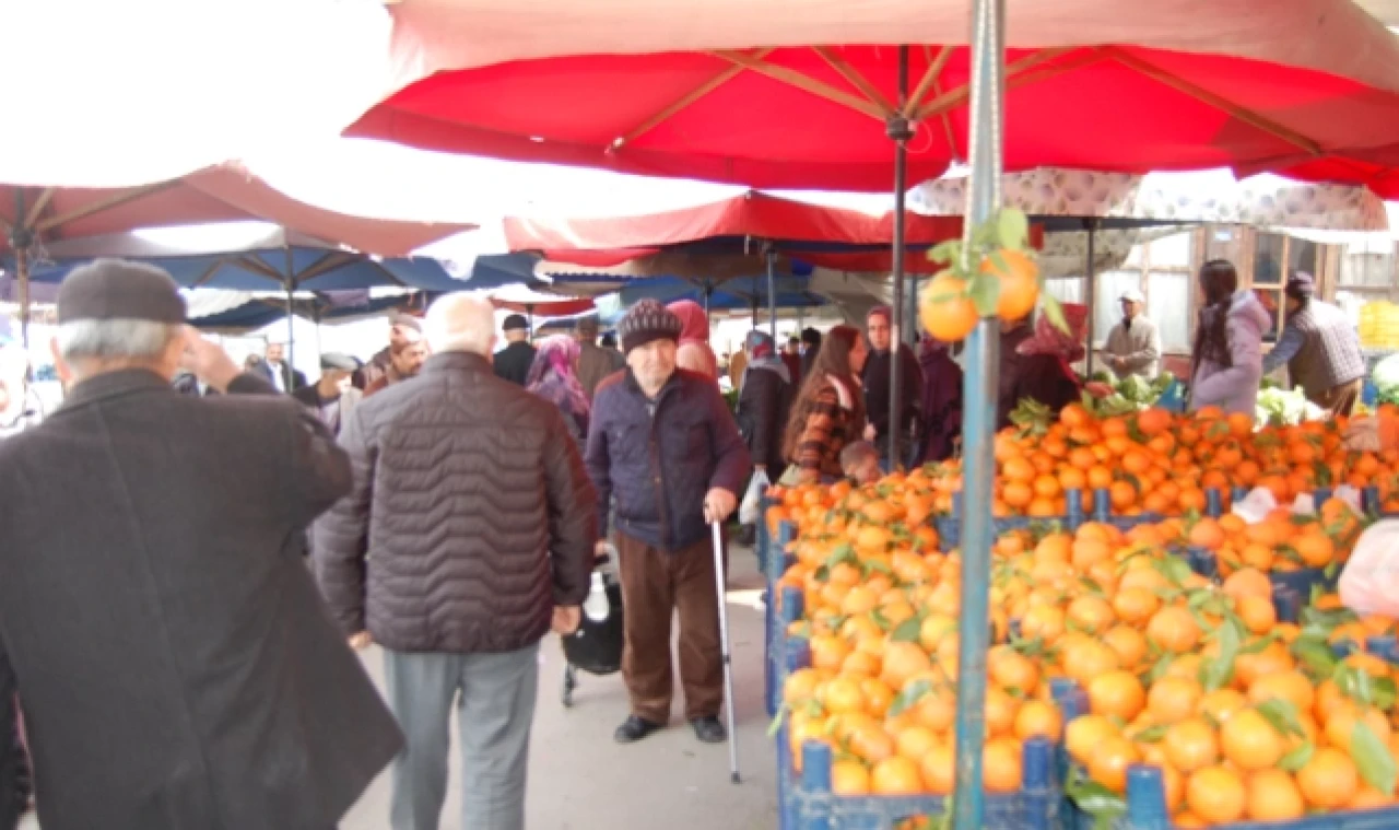 Hareketlilik esnafın yüzünü güldürdü