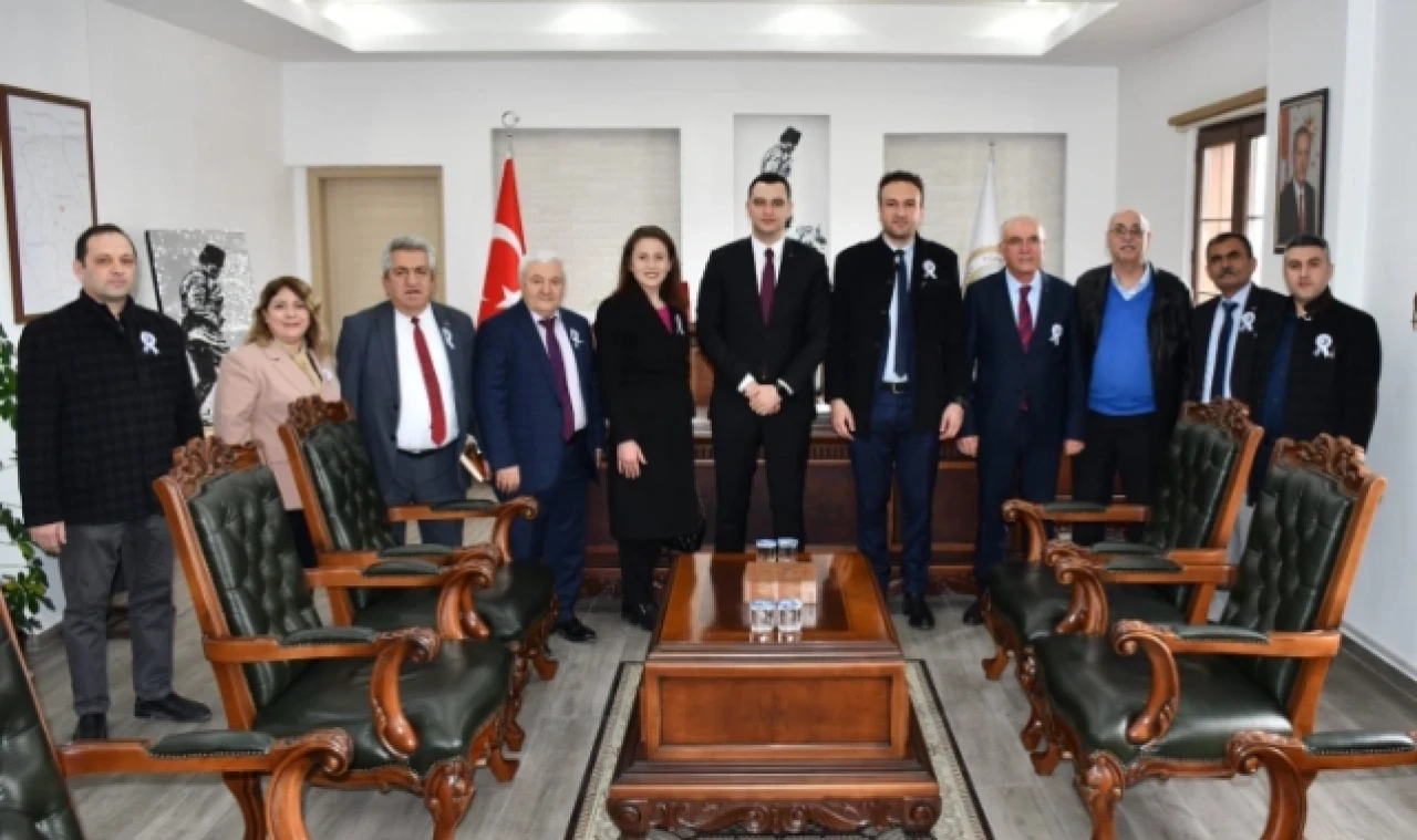 Mali Müşavirlerden Büyükkaymakcı'ya Ziyaret